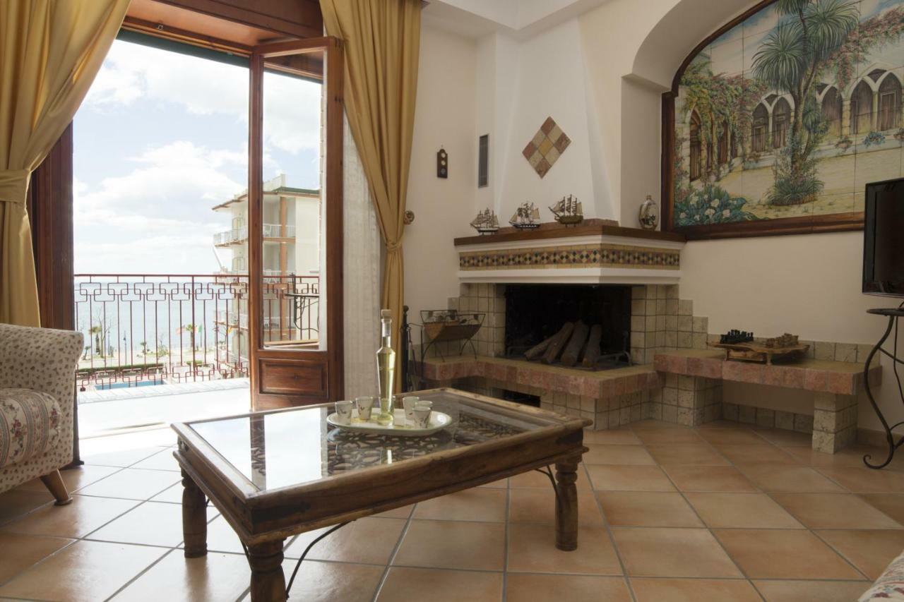 Panorama Host - Domus Amalfi Coast Apartment Maiori Exterior photo